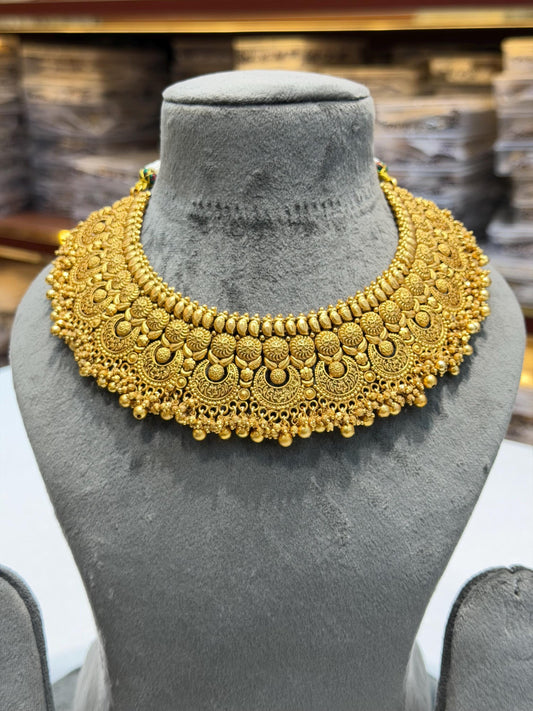 Indian Necklace Antique Gold Jewelry South India Jewelry Golden Choker Chandbali Earrings Maang Tikka
