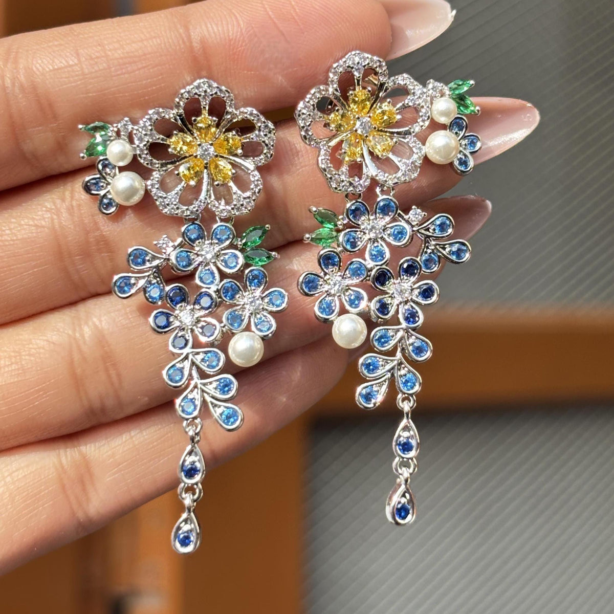 Sapphire Diamond Earrings Yellow CZ Jewelry Moissanite Statement Cubic Zirconia Blue Flower Hangings Wedding