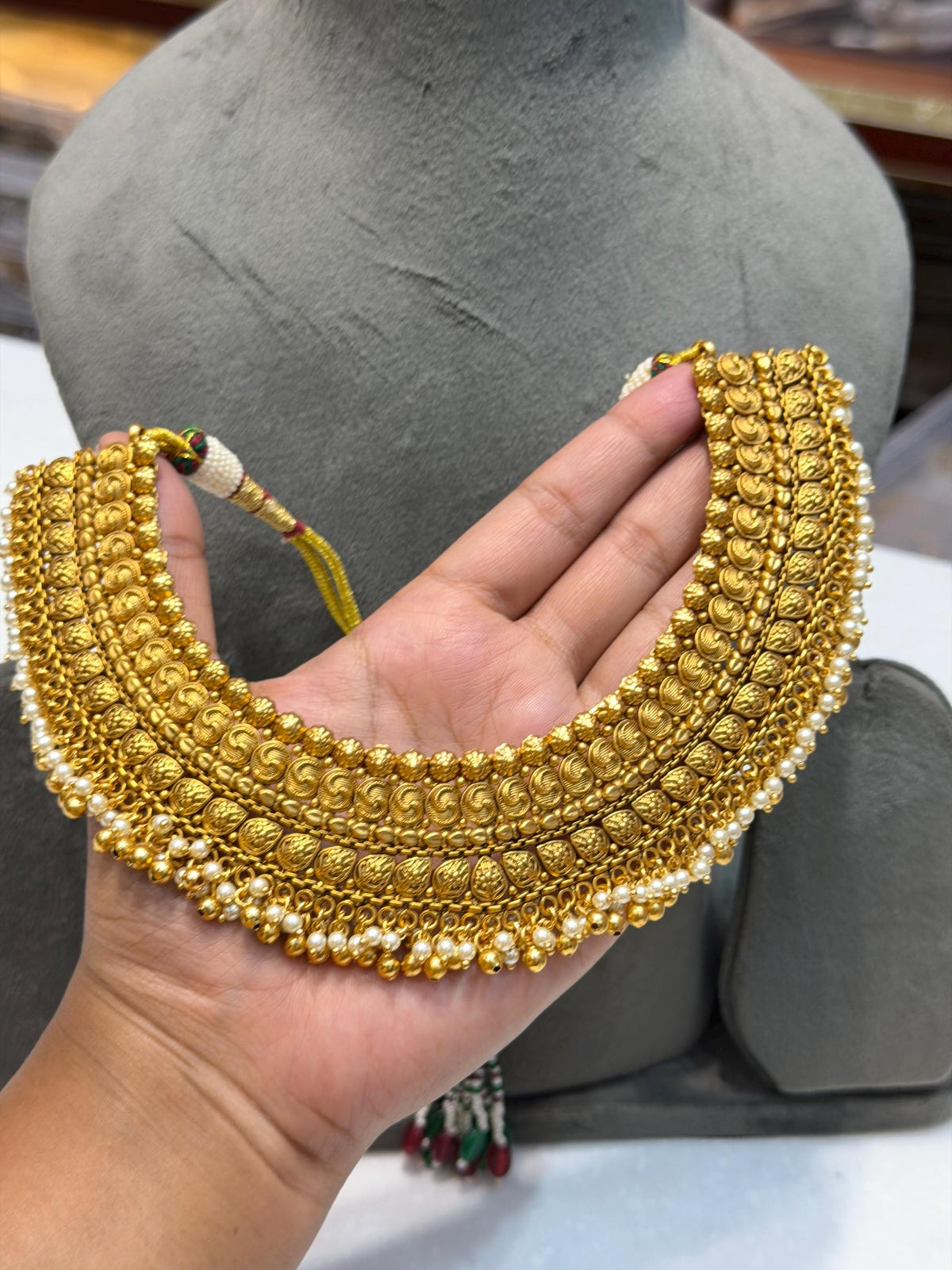 Antique Golden Indian Necklace Gold Plated Pearl Choker South Indian Bridal Jewelry Temple Set