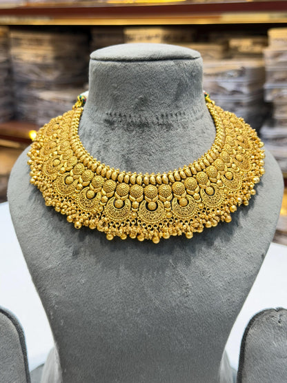 Indian Necklace Antique Gold Jewelry South India Jewelry Golden Choker Chandbali Earrings Maang Tikka